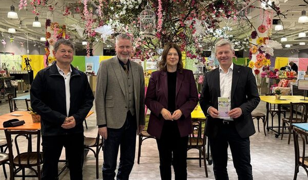 Ehemaliges SportScheck Haus wird für einen Monat zum Pop up Markt für Regionales, Kultur und Wein