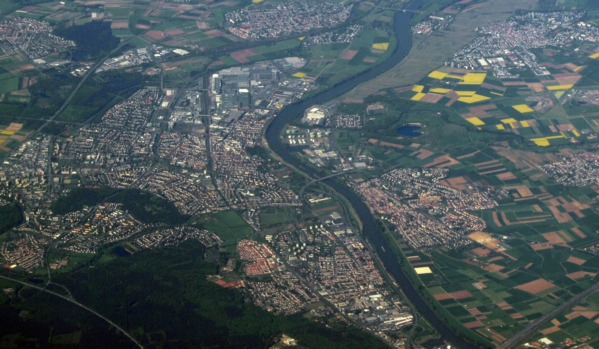 Rüsselsheim: Stadtplaner und Landesministerium beraten Eselswiese, Stellantis-Flächen und Baulandoffensive